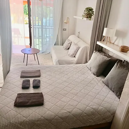 Cristianos Vistas Al Mar Y Cerca De La Playa Апартаменты