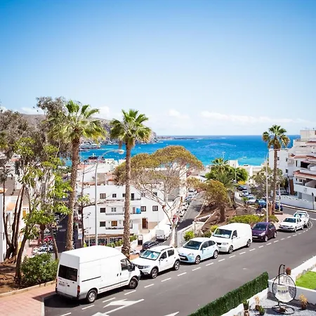 Cristianos Vistas Al Mar Y Cerca De La Playa Appartement